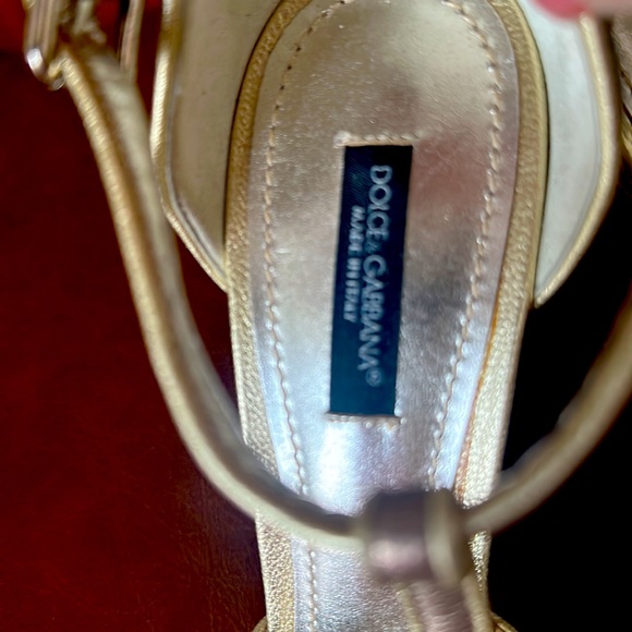 DOLCE & GABBANA ๐ - Picture 5 of 6